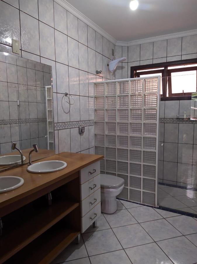 iUP HOUSE Hostel Blumenau Exterior foto